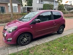 Paars Gebruikt 2013 Renault Twingo Hatchback | € 1.699 (Eerlijke prijs)