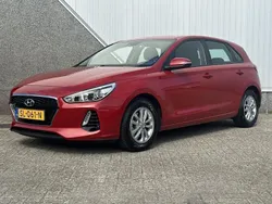 Rood Gebruikt 2018 Hyundai i30 Comfort Hatchback | € 15.980 (Eerlijke prijs)