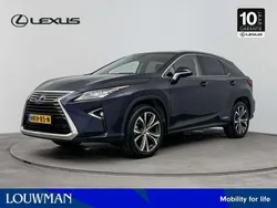 Deep blue (donker blauw metallic) Gebruikt 2019 Lexus RX450h Luxury Line SUV | € 49.745 (Goede deal)