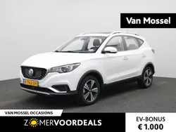 Wit Gebruikt 2020 MG ZS Luxury Sedan | € 14.900 (Eerlijke prijs)