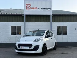 Wit Gebruikt 2012 Peugeot 107 Access Hatchback | € 3.745 (Eerlijke prijs)