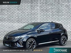 Zwart Gebruikt 2024 Renault Clio V Techno Hatchback | € 20.200 (Duur)