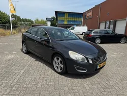 Grijs Gebruikt 2011 Volvo S60 Summum Sedan | € 5.450