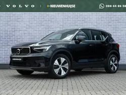 Zwart Gebruikt 2022 Volvo XC40 Core SUV | € 30.399 (Goede deal)