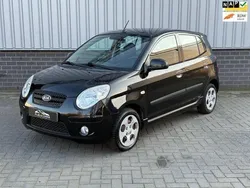 Zwart Gebruikt 2011 Kia Picanto Hatchback | € 2.699 (Eerlijke prijs)