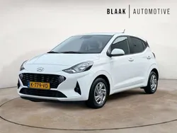 Wit Gebruikt 2021 Hyundai i10 Comfort Hatchback | € 12.490 (Eerlijke prijs)