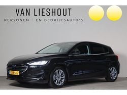 Zwart (metallic) Gebruikt 2024 Ford Focus Titanium Hatchback | € 20.650 (Eerlijke prijs)