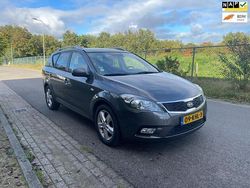 Grijs Gebruikt 2010 Kia Ceed Hatchback | € 3.250 (Eerlijke prijs)