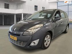 Grijs Gebruikt 2009 Renault Grand Scénic III Dynamique MPV | € 2.350 (Eerlijke prijs)