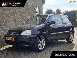 Zwart Gebruikt 1999 Honda Logo Hatchback | € 1.250