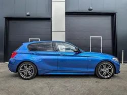 Blauw Gebruikt 2017 BMW M140 Executive Hatchback | € 31.950 (Goede deal)