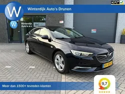 Blauw Gebruikt 2017 Opel Insignia Executive Hatchback | € 13.499 (Eerlijke prijs)