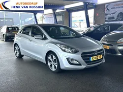 Grijs Gebruikt 2016 Hyundai i30 Hatchback | € 10.950 (Eerlijke prijs)