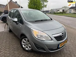 Grijs Gebruikt 2012 Opel Meriva Edition MPV | € 5.495 (Eerlijke prijs)
