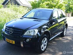 Zwart Gebruikt 2007 Mercedes 280 AMG SUV | € 6.599