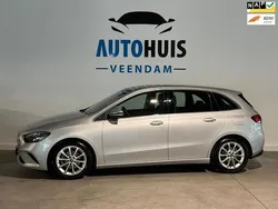 Grijs Gebruikt 2020 Mercedes B180 MPV | € 28.995 (Duur)