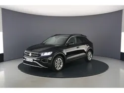 Deep black Gebruikt 2024 VW T-Roc Edition SUV | € 32.400 (Duur)