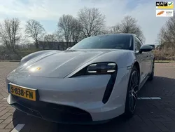 Grijs Gebruikt 2023 Porsche Taycan Sedan | € 69.999 (Super prijs)