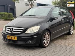 Zwart Gebruikt 2007 Mercedes B170 MPV | € 1.350 (Super prijs)