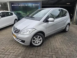Grijs, metallic lak Gebruikt 2010 Mercedes A160 Business MPV | € 4.150 (Eerlijke prijs)