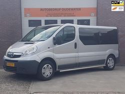 Zilver Gebruikt 2011 Opel Vivaro Selection Van | € 7.995