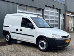 Wit Gebruikt 2011 Opel Combo MPV | € 1.750 (Iets duurder)
