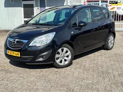 Zwart Gebruikt 2013 Opel Meriva Cosmo MPV | € 4.350 (Eerlijke prijs)
