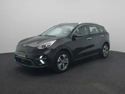 Zwart Gebruikt 2020 Kia e-Niro SUV | € 23.940 (Eerlijke prijs)