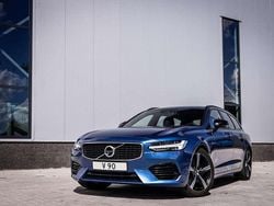 Blauw Gebruikt 2019 Volvo V90 R-Design Stationwagen | € 31.450 (Eerlijke prijs)