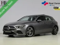 Grijs, metallic lak Gebruikt 2018 Mercedes A200 AMG Hatchback | € 23.345 (Eerlijke prijs)