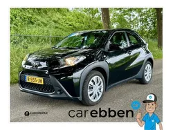 Zwart Gebruikt 2022 Toyota Aygo Play Hatchback | € 14.950 (Goede deal)