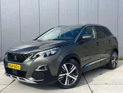 Grijs, metallic lak Gebruikt 2019 Peugeot 3008 Allure SUV | € 19.950 (Eerlijke prijs)