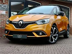 Oranje Gebruikt 2017 Renault Scénic IV Bose Edition MPV | € 13.950 (Iets duurder)