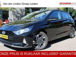 Zwart Gebruikt 2023 Hyundai i20 Hatchback | € 19.950 (Eerlijke prijs)