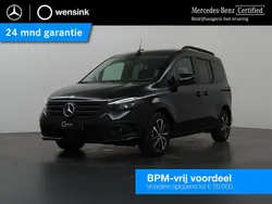 Zwart Nieuw 2024 Mercedes EQT200 Premium MPV | € 28.472