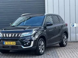 Zwart Gebruikt 2022 Suzuki Vitara SUV | € 16.495 (Super prijs)