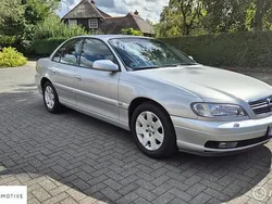 Grijs Gebruikt 1999 Opel Omega Elegance Sedan | € 1.950