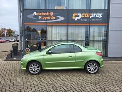 Groen Gebruikt 2004 Peugeot 206 CC Cabriolet | € 1.500 (Goede deal)