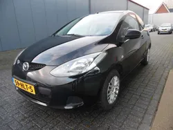Zwart Gebruikt 2009 Mazda 2 Exclusive Hatchback | € 3.250 (Iets duurder)