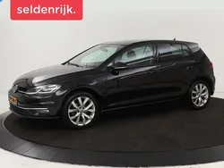 Zwart Gebruikt 2017 VW Golf VII Highline Hatchback | € 12.900 (Eerlijke prijs)