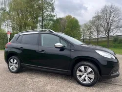 Zwart Gebruikt 2015 Peugeot 2008 Style SUV | € 6.450 (Super prijs)