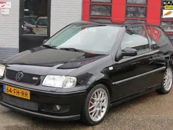 Zwart, metallic lak Gebruikt 2000 VW Polo GTI Hatchback | € 3.250 (Iets duurder)