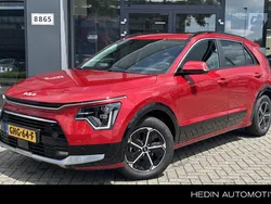 Rood Gebruikt 2024 Kia Niro SUV | € 32.900 (Goede deal)