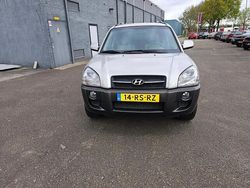 Grijs Gebruikt 2005 Hyundai Tucson Style SUV | € 2.999 (Eerlijke prijs)