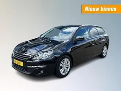 Zwart Gebruikt 2017 Peugeot 308 Active Hatchback | € 8.450 (Eerlijke prijs)