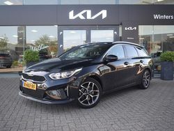 Zwart Gebruikt 2021 Kia Ceed Sportswagon GT-Line Stationwagen | € 20.895 (Eerlijke prijs)