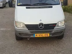 Wit Gebruikt 2002 Mercedes 300 | € 3.500