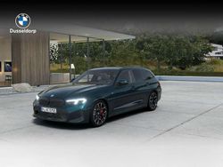 Blauw Nieuw 2025 BMW 330e M Sport Stationwagen | € 80.732 (Duur)