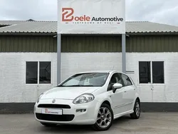 Wit Gebruikt 2014 Fiat Punto Evo Hatchback | € 4.995 (Eerlijke prijs)
