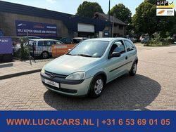 Groen Gebruikt 2001 Opel Corsa Hatchback | € 995 (Eerlijke prijs)
